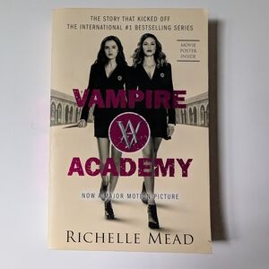 Vampire Academy by Richelle Mead